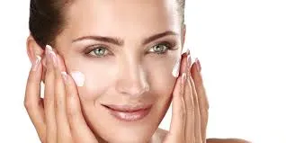 نقش مرطوب‌ کننده‌ ها